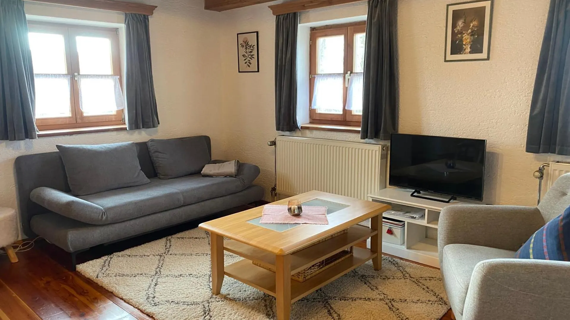 Berg-Panorama-Ferienwohnungen Gut-Lichtenau Hauzenberg Apartment